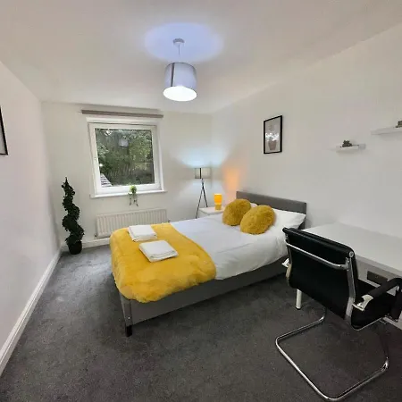 Fully Furnished 3-bedroom In With Street Parking And Wifi For Contractors, Relocation, Business By Brookland